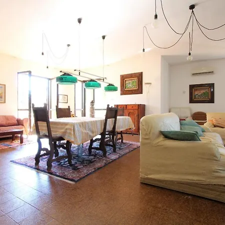 Villa Nuevarosaria Montepaone
