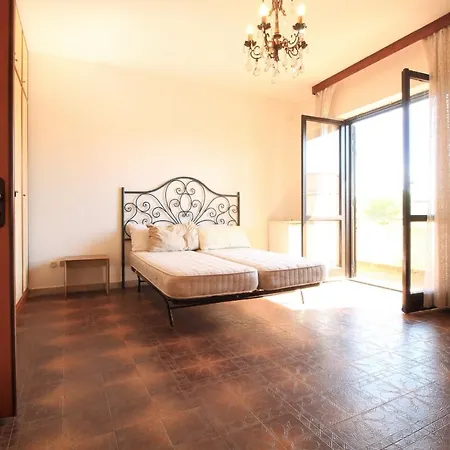 Nuevarosaria Villa Montepaone